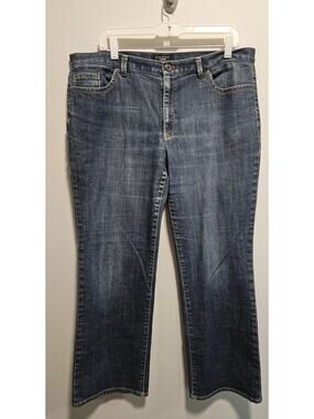Woman's Talbots Petites Size 16P Medium Wash
